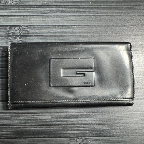 Gucci G Embossed Long Patent Leather Organizer - Picture 1 of 6